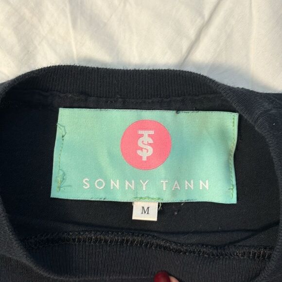 Sonny tann long sleeve graphic tee - Picture 3 of 5